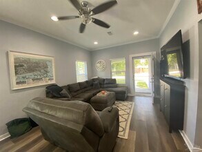 1106 W Gregory St in Pensacola, FL - Building Photo - Building Photo