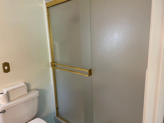 710 W 3rd St in Chico, CA - Building Photo - Building Photo