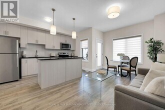 115 Shoreview Pl in Hamilton, ON - Building Photo - Building Photo