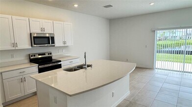 16620 Bergamo Pl in Bradenton, FL - Building Photo - Building Photo
