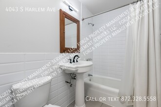 4043 S Harlem Ave in Berwyn, IL - Building Photo - Building Photo