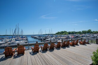 Boatworks Commons in White Bear Lake, MN - Foto de edificio - Building Photo