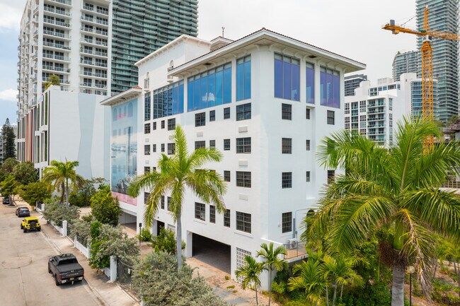 Missioni Baia Residences in Miami, FL - Building Photo - Building Photo