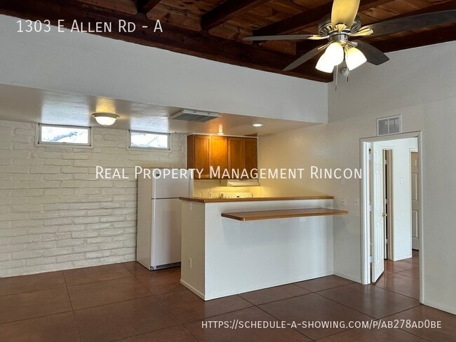 1303 E Allen Rd in Tucson, AZ - Building Photo - Building Photo