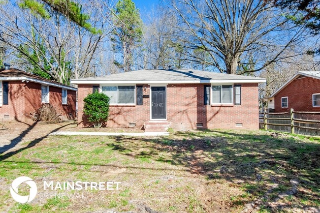 property at 1913 Finchley Dr