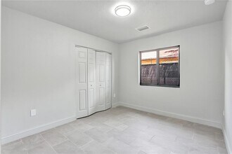 861 NW 6th Ave, Unit 1 in Pompano Beach, FL - Foto de edificio - Building Photo