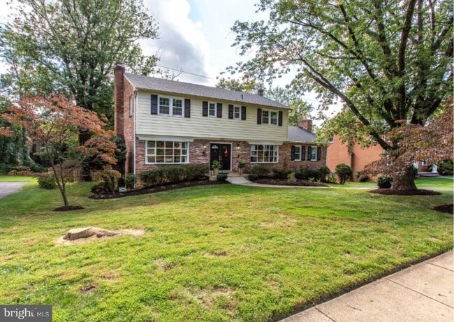 property at 7811 Falstaff Rd