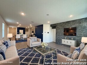 13249 Hagerd Lp in Saint Hedwig, TX - Building Photo - Building Photo