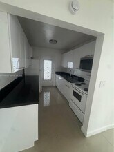 2019 Jackson St in Hollywood, FL - Building Photo - Building Photo