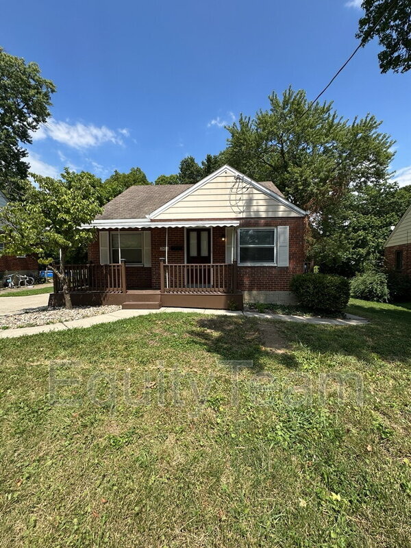 property at 2854 Allview Cir