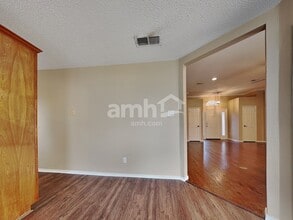 7312 Glen Dr in Watauga, TX - Building Photo - Building Photo