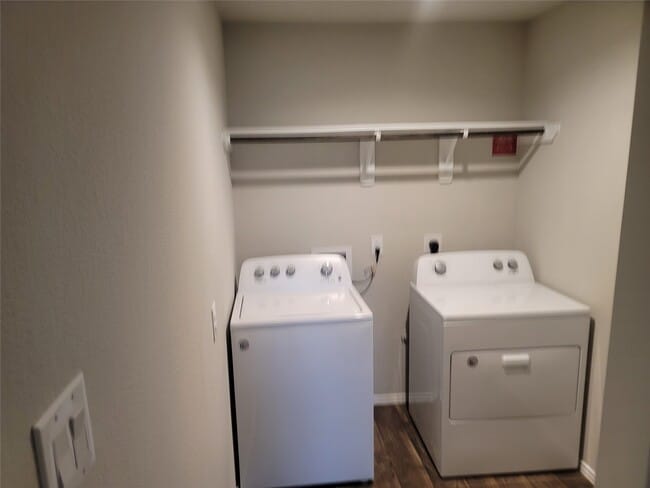 property at 846 Autumn Flats Wy