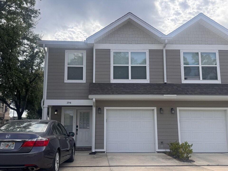 194 Ellis Ave in Niceville, FL - Building Photo