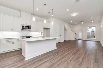 221 Cockerel St in Houston, TX - Building Photo - Building Photo
