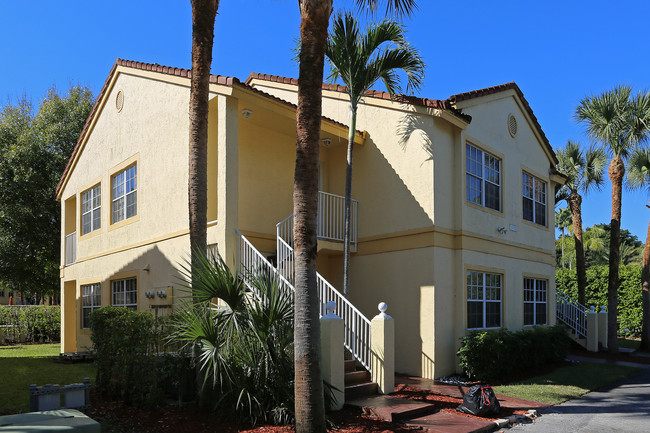 Courtside Villas at Mission Bay in Boca Raton, FL - Building Photo - Building Photo