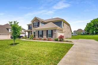 1149 Brixworth Dr in Spring Hill, TN - Building Photo - Building Photo