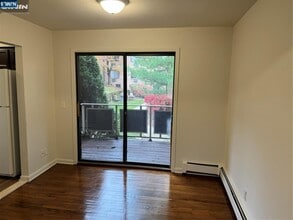 106 Bellgrove Dr in Mahwah, NJ - Building Photo - Building Photo