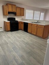 11814 Sardis Lake Dr in Tomball, TX - Building Photo - Building Photo