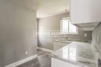 206 Dawkins Dr in Monroeville, PA - Building Photo - Building Photo