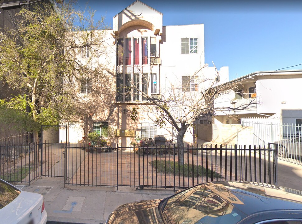 5515 Bonner Ave in North Hollywood, CA - Building Photo