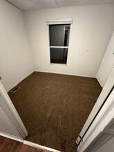 691 Julia St in Henderson, NC - Building Photo - Building Photo