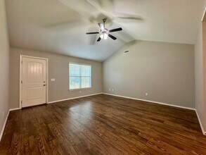 3104 SW Amberwood Ave in Bentonville, AR - Building Photo - Building Photo