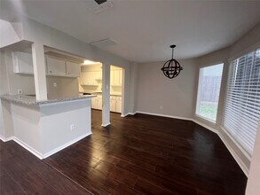 5106 Spruce Forest Dr in Houston, TX - Building Photo - Building Photo