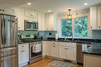 611 MA-6A in Sandwich, MA - Building Photo - Building Photo