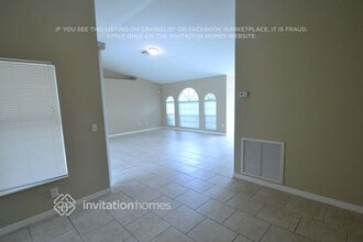 3932 Everglades Terrace in North Port, FL - Building Photo - Building Photo