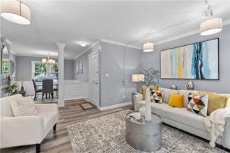 80 Montre Square NW in Atlanta, GA - Building Photo - Building Photo