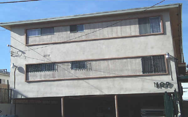 1109 S Ardmore Ave in Los Angeles, CA - Building Photo - Building Photo