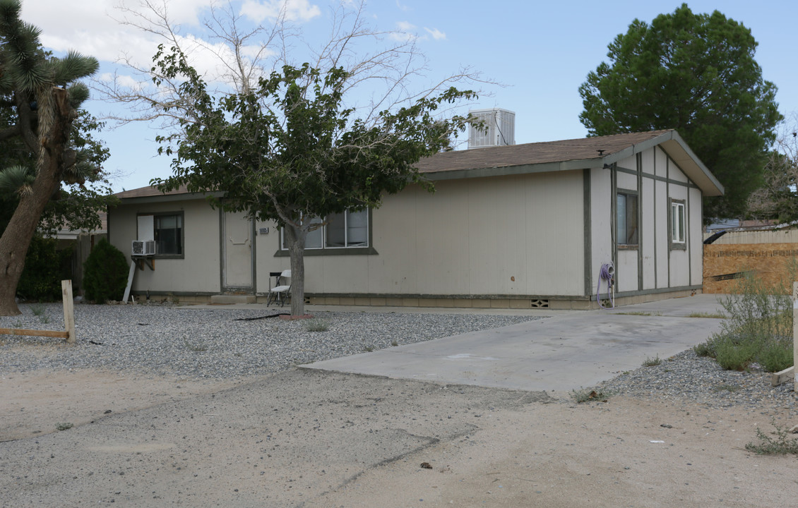 19005 Joshua St in Adelanto, CA - Building Photo