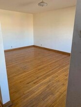 56 Mound St in New Martinsville, WV - Building Photo - Building Photo