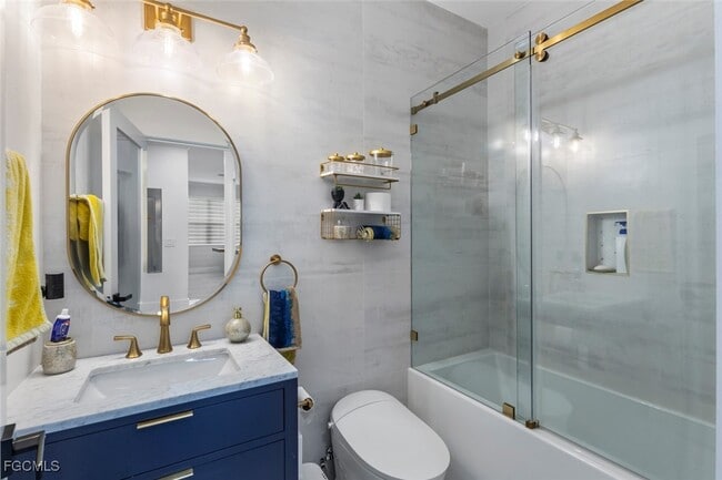 18213 Creekside Preserve Loop in Ft. Myers, FL - Foto de edificio - Building Photo