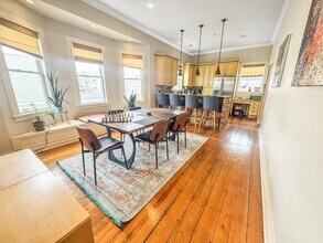 589 Franklin St in Cambridge, MA - Building Photo - Building Photo