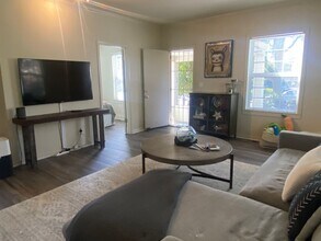 4758 Harrison St in Pleasanton, CA - Building Photo - Building Photo