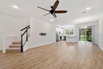 4020 Via Sienna Cir in Sarasota, FL - Building Photo - Building Photo
