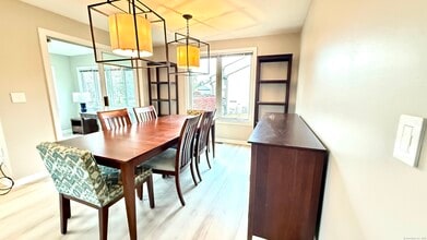 20 Arthur Dr in South Windsor, CT - Building Photo - Building Photo