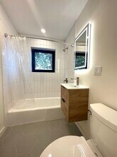 9 Parker Hill Ave, Unit 1a in Boston, MA - Building Photo - Building Photo