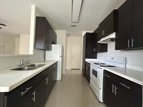 501 Shiloh Dr in Laredo, TX - Building Photo - Building Photo