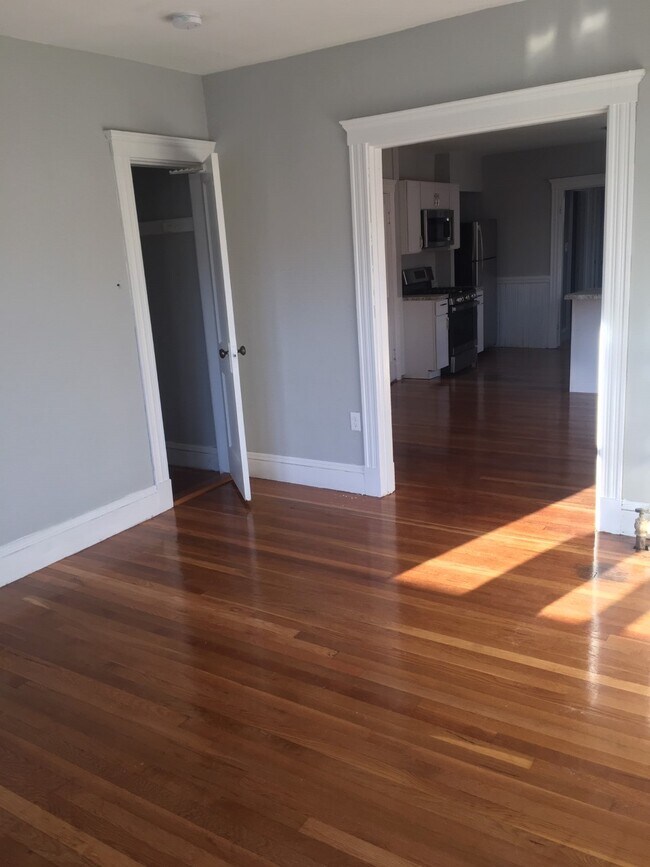 52 Boylston St in Boston, MA - Building Photo - Building Photo