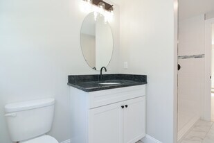 426-430-430 Main St, Unit 428 Main Street in Townsend, MA - Building Photo