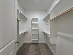 2001 E Brookview Dr in Siloam Springs, AR - Building Photo - Building Photo