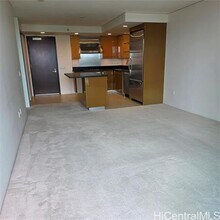 1200 Queen Emma St in Honolulu, HI - Foto de edificio - Building Photo