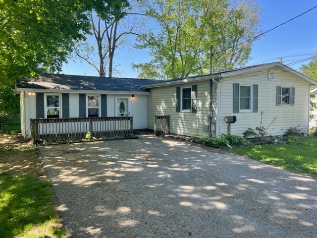property at 417 W Hanover St
