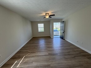 121 Clyde Dr in Cedartown, GA - Building Photo - Building Photo