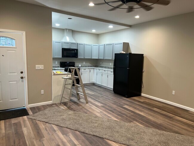 82 Smith St in Poughkeepsie, NY - Building Photo - Building Photo