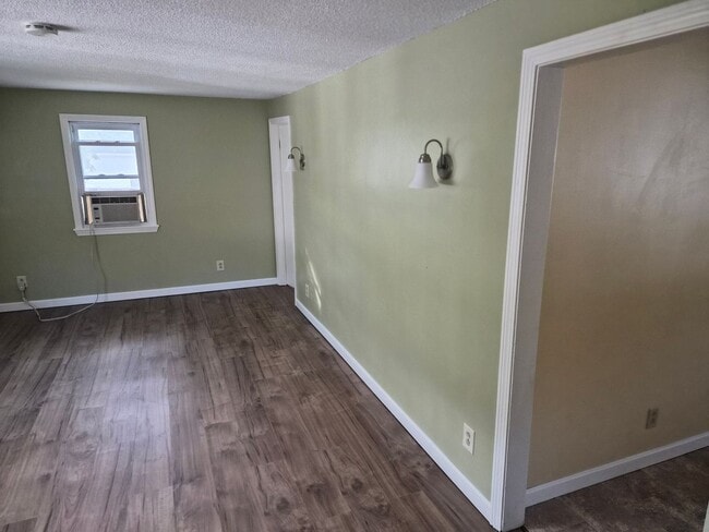 72 Lilac St in Concord, NH - Building Photo - Building Photo