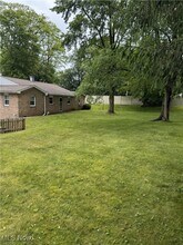 80 Mary Ann Ln in Youngstown, OH - Building Photo - Building Photo