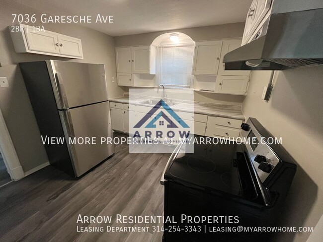 7036 Garesche Ave in Jennings, MO - Building Photo - Building Photo